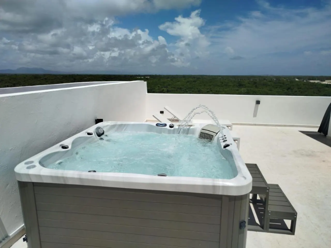 Penthouse En Exclusivo Complejo Cana Rock Punta Cana